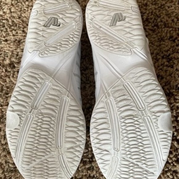 nfinity Varsity Cheer Shoes Womens size 7.5 US - Picture 3 of 5
